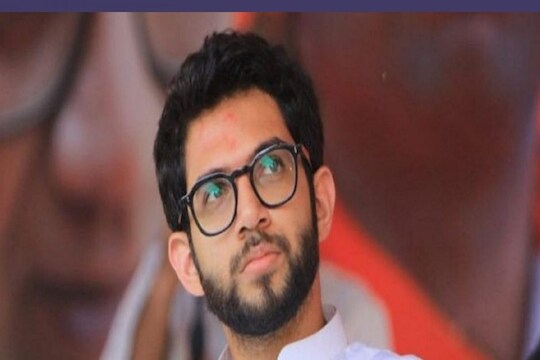 शिवसेना कधीच संपणार नाही, व्हीपचं उल्लंघन करणाऱ्यांवर कारवाई होणार; आदित्य ठाकरेंचा इशारा
