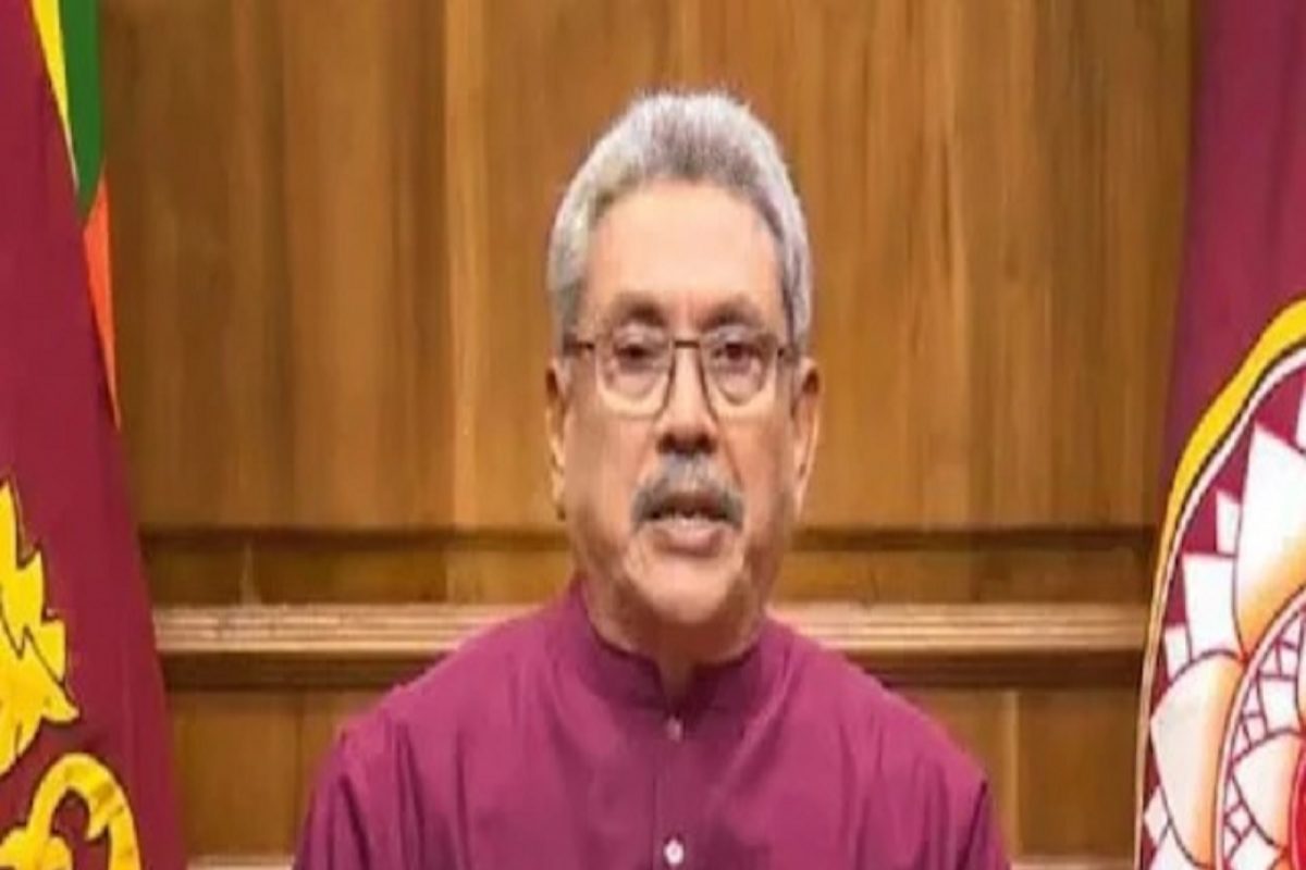 श्रीलंकेचे राष्ट्रपती गोटाबाया राजपक्षे लष्कराच्या विमानात बसून फरार, मालदीवमध्ये गेल्याची माहिती