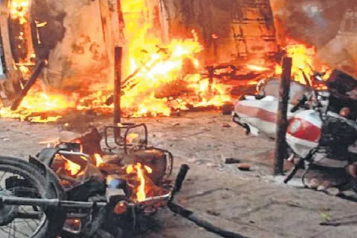 मालेगाव बॉम्बस्फोट प्रकरणात आणखी एका साक्षीदाराने साक्ष फिरवली; ATSवर केले गंभीर आरोप