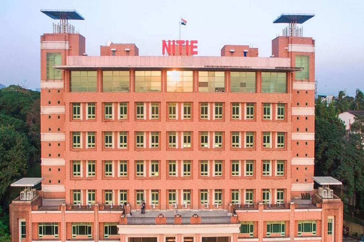 मोदी सरकार देणार मुंबईकरांना मोठं गिफ्ट; IIT आणि IIM दोन्ही संस्था असणारं मुंबई ठरणार देशातील दुसरं शहर