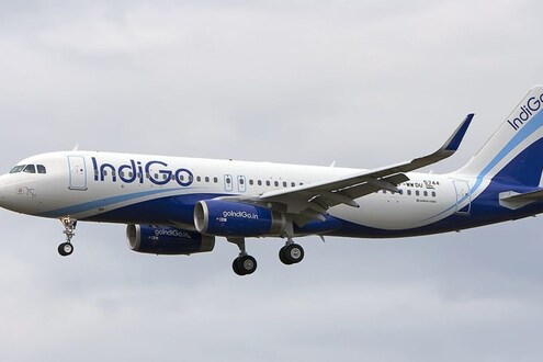 Airlines Extra Charges: विमान प्रवास करणाऱ्या प्रवाशांना दिलासा, आता ‘या’ सेवेसाठी द्यावं लागणार नाही जास्तीचं शुल्क Airlines Extra Charges: विमान प्रवास करणाऱ्या प्रवाशांना दिलासा, आता ‘या’ सेवेसाठी द्यावं लागणार नाही जास्तीचं शुल्क