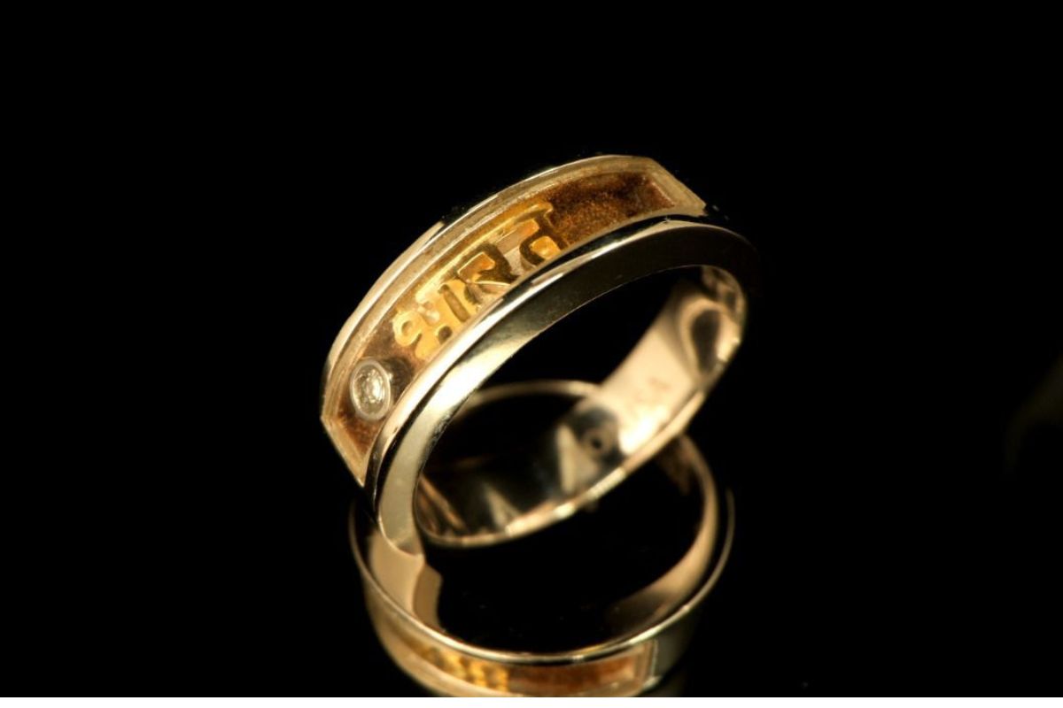 Pune : जवानांच्या शौर्याला कडक सॅल्यूट! पुण्यातील ज्वेलर्स सैनिकांना देणार 'कमिटमेंट रिंग', पाहा VIDEO