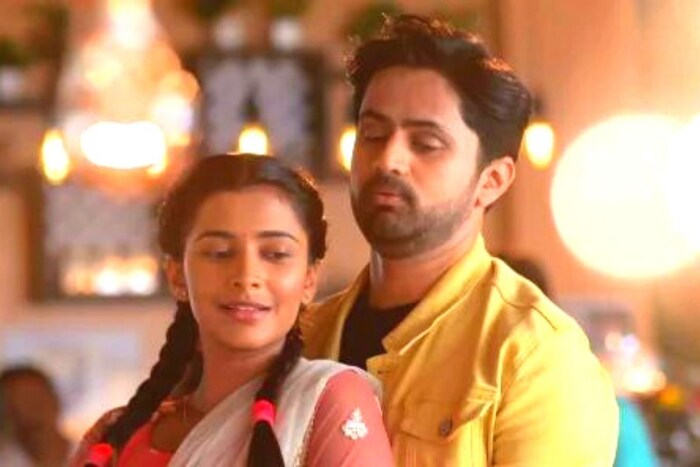 रमाच्या अवखळ आणि निरागस स्वभावाने अक्षयला तिच्या प्रेमात पडायला भाग पाडलच. 