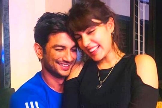 Riya Chakraborty: रिया चक्रवर्तीमुळे सुशांत झाला 'ड्रग अ‍ॅडिक्ट'; चार्जशीटमध्ये NCBचा गंभीर आरोप