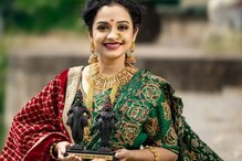 आषाढी एकादशीनिमित्त 'लेक माझी दुर्गा' फेम अभिनेत्रीचं आगळंवेगळं फोटोशूट, पाहा खास photos आषाढी एकादशीनिमित्त 'लेक माझी दुर्गा' फेम अभिनेत्रीचं आगळंवेगळं फोटोशूट, पाहा खास photos