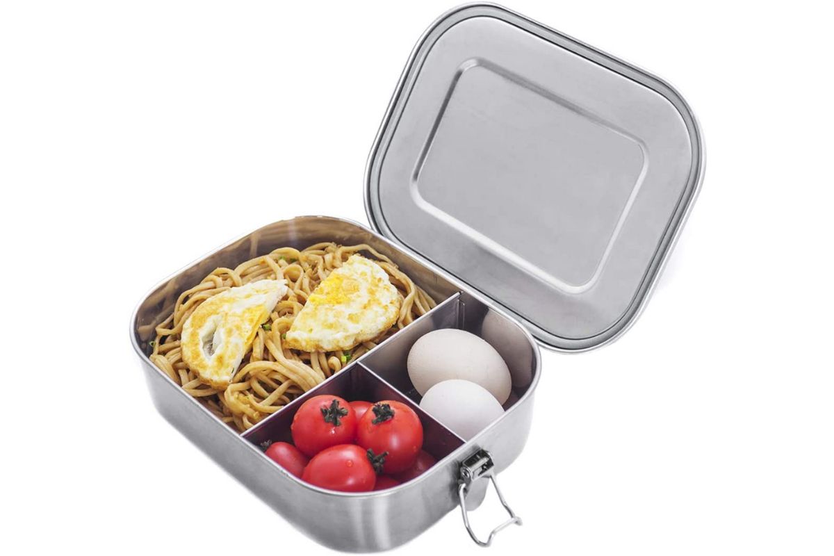 Health Tips: शाळेत जाणाऱ्या मुलांसाठी डबा बनवताय? 'या' हेल्दी टिप्स एकदा पाहाच