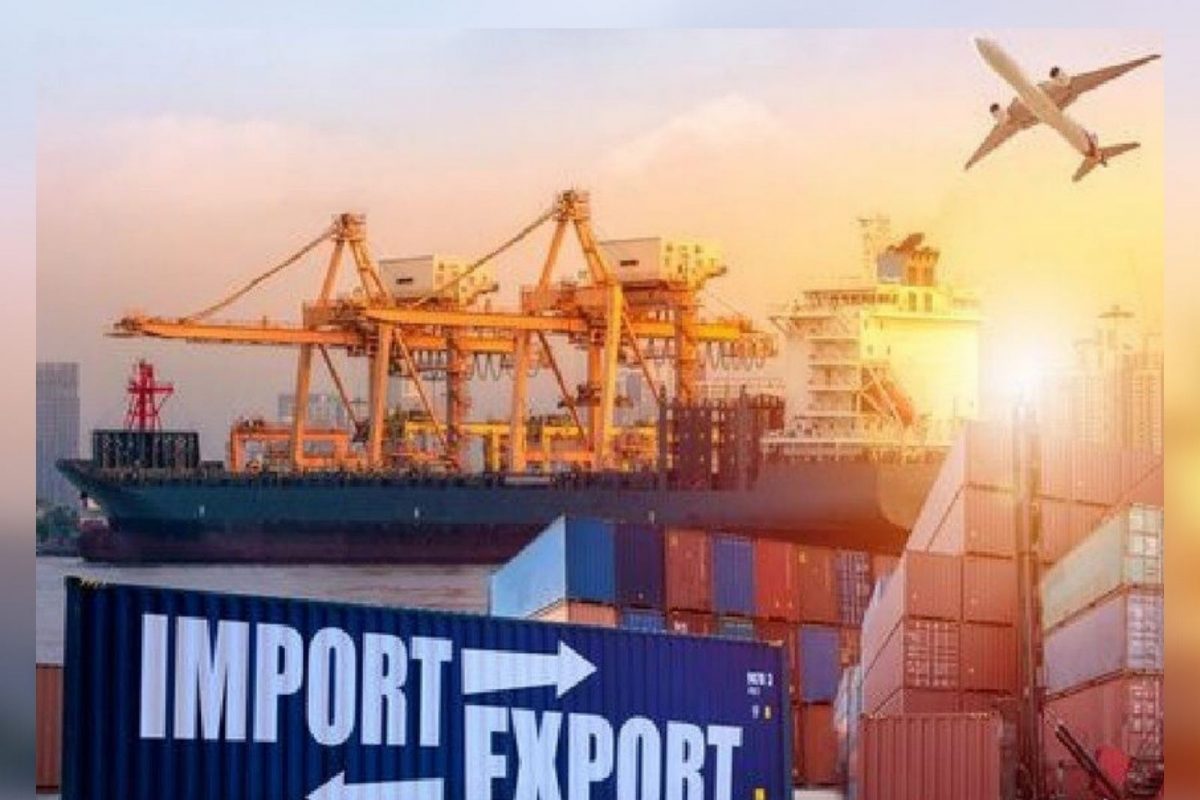 Atmanirbhar Bharat: देशात येणाऱ्या चिनी वस्तू घटल्या, आत्मनिर्भरतेकडे वाटचाल