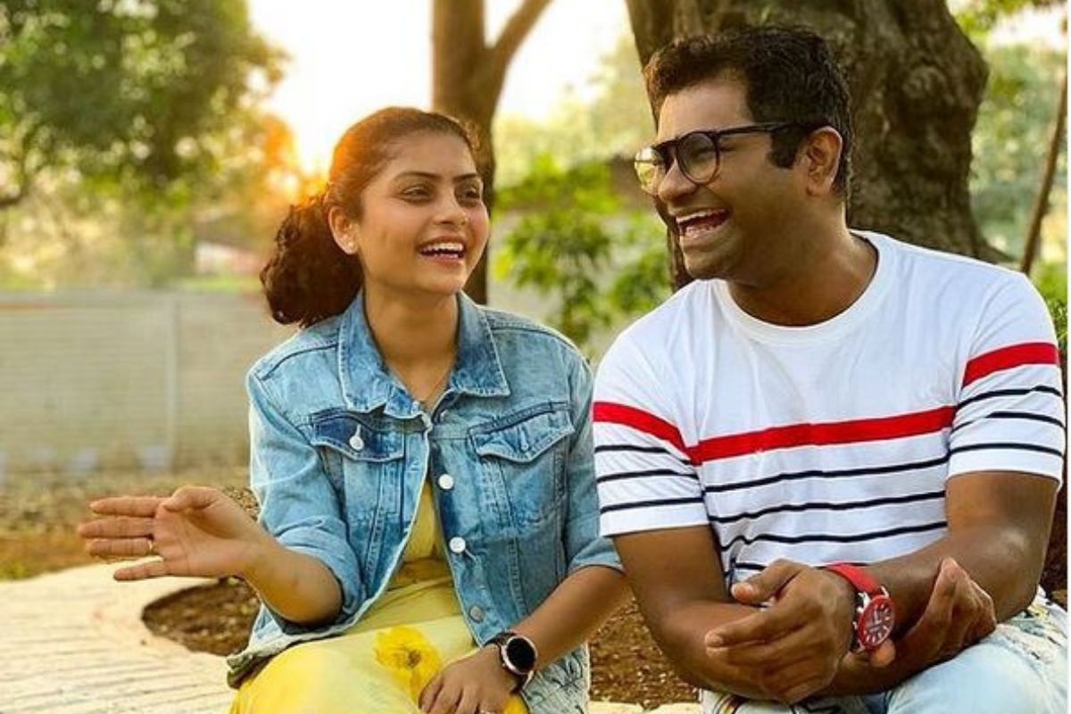 Kushal Badrike B'day: 'कुणीतरी बॅगेत 50-60 रुपये टाकायची', वाचा कुशल बद्रिकेची इमोशनल लव्हस्टोरी