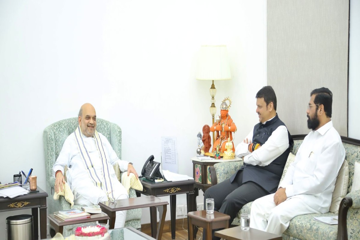 शिंदे-फडणवीस अमित शाहंच्या भेटीला, मंत्रिमंडळाच्या खातेवाटपावर शिक्कामोर्तब!