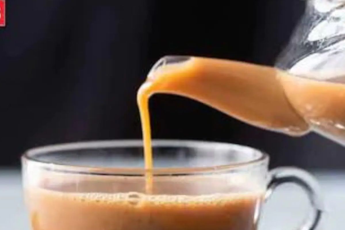 Tea addiction : तुम्हाला चहा सोडायचा किंवा कमी करायचाय? मग चहाची तलब येताच करा हे सोपे उपाय