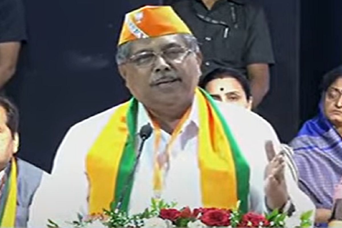 VIDEO : 'दुःख झालं, मनावर दगड ठेवून केंद्रीय नेतृत्वाचं ऐकलं', चंद्रकांत पाटलांचा 'त्या' वक्तव्याचा व्हिडीओ भाजपने हटवला