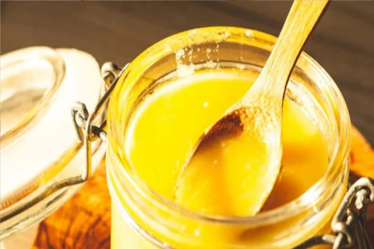 Side Effects Of Ghee : कितीही गुणकारी असलं तरी सर्वांसाठी चांगलं नाही तूप; या लोकांसाठी आहे हानीकारक