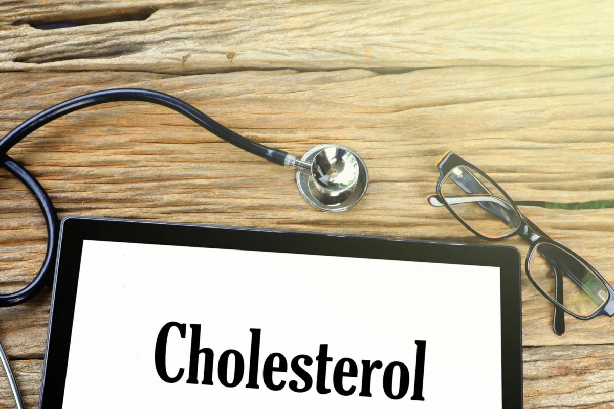 Food For Good Cholesterol : गुड कोलेस्टेरॉल वाढण्यासाठी खा हे पदार्थ, हार्ट अटॅकचा धोका होईल कमी
