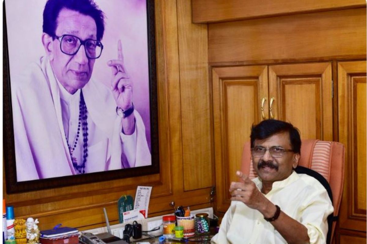 'अब सभी को सभी से खतरा हैं' संजय राऊतांचं सूचक ट्वीट, शिंदेंना टॅग केल्यामुळे खळबळ