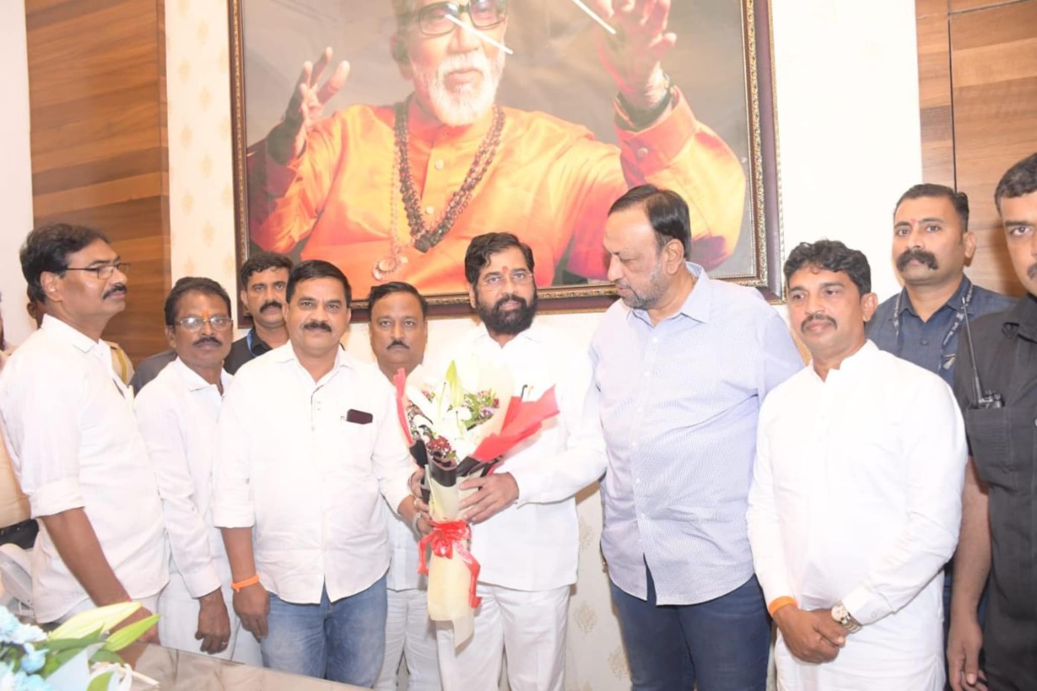 नवी मुंबईत शिवसेनेला पुन्हा धक्का; आणखी 5 नगरसेवक एकनाथ शिंदे गटात सामील