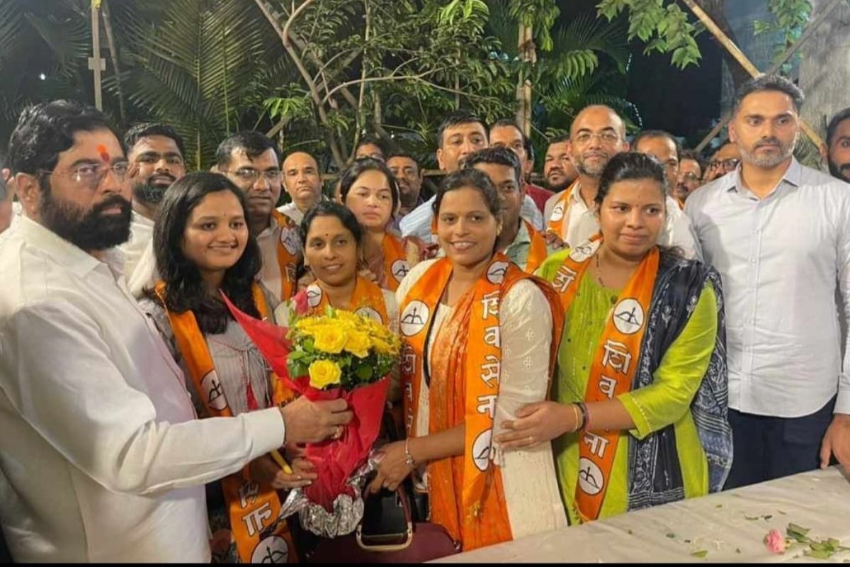 रत्नागिरीतही शिवसेनेला मोठा धक्का; अनेक नगरसेवक शिंदे गटात सामील