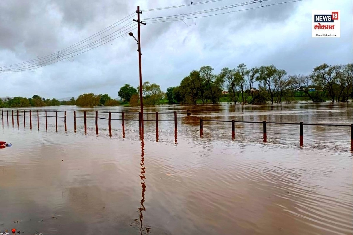 Kolhapur Rain Update : 60 पेक्षा जास्त गावांचा थेट संपर्क तुटला, नागरिकांच्या स्थलांतराची तयारी