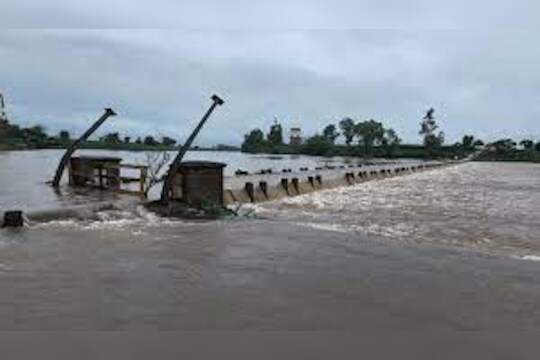 Kolhapur Rain Update : कोल्हापूरला महापुराची पुन्हा धास्ती, पुढच्या काही तासांतच धोक्याची पातळी गाठणार?