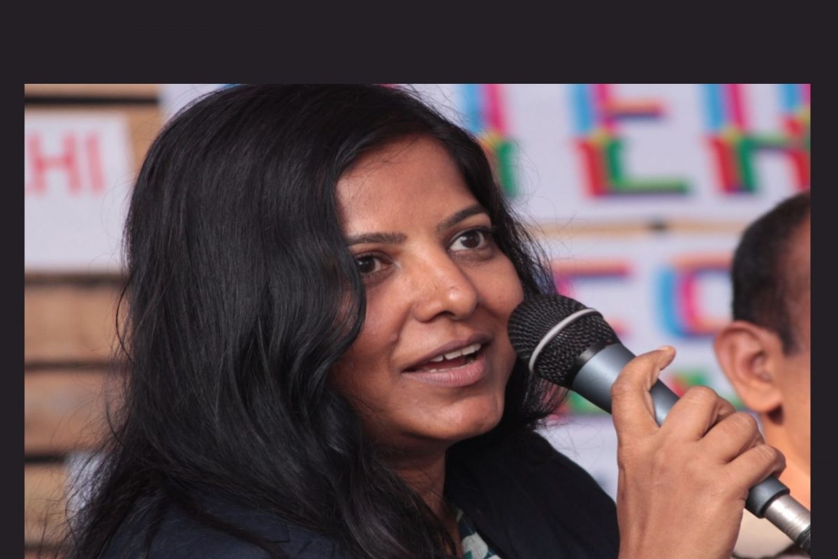 लग्नाच्या भीतीने घर सोडलं, प्रेमप्रकरणही गाजलं; आता 'काली'च्या पोस्टरवरुन वाद.. कोण आहे Leena Manimekalai?