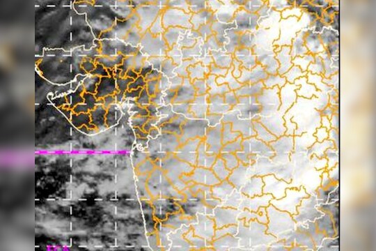 Maharashtra Rain News : तो पुन्हा कोसळधार, मुसळधार, संततधार, मेघगर्जनेसह येणार, मुंबई, पुणे, विदर्भात alert
