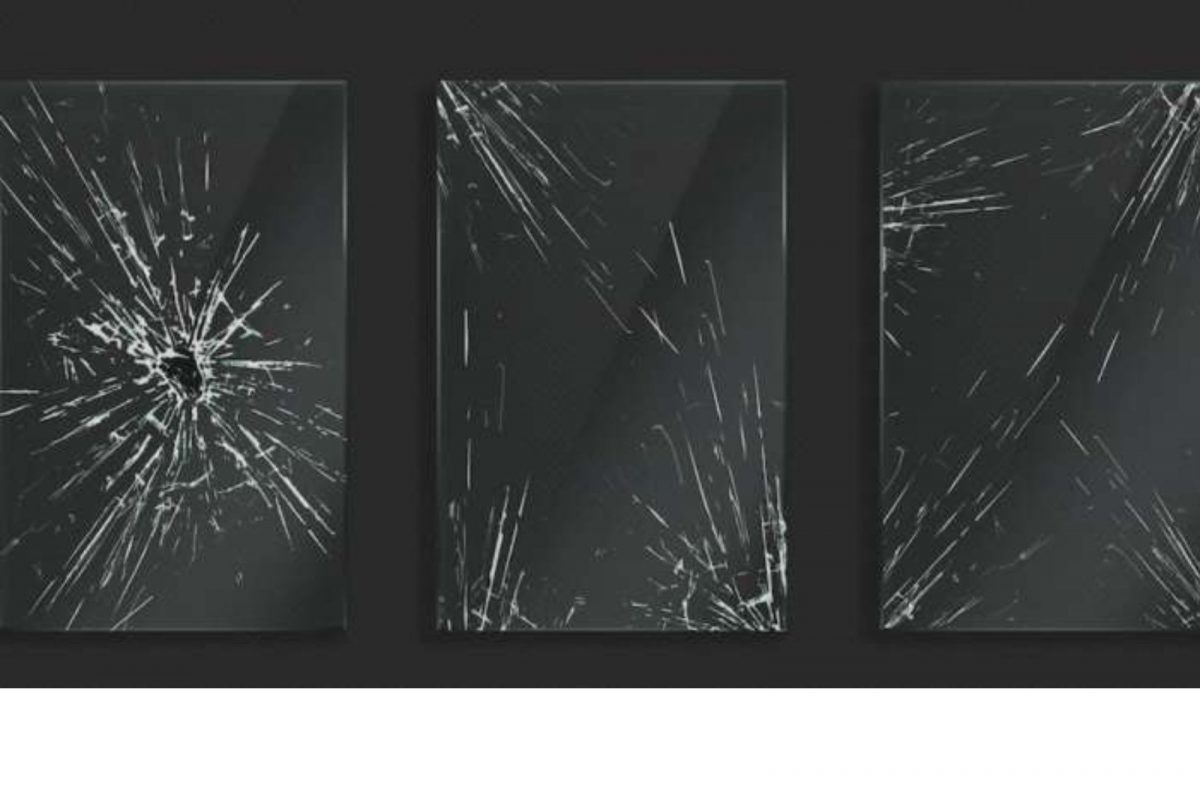 घरात तुटका-फुटका आरसा लावल्यास निर्माण होऊ शकतात समस्या, दुर्लक्ष करू नका!