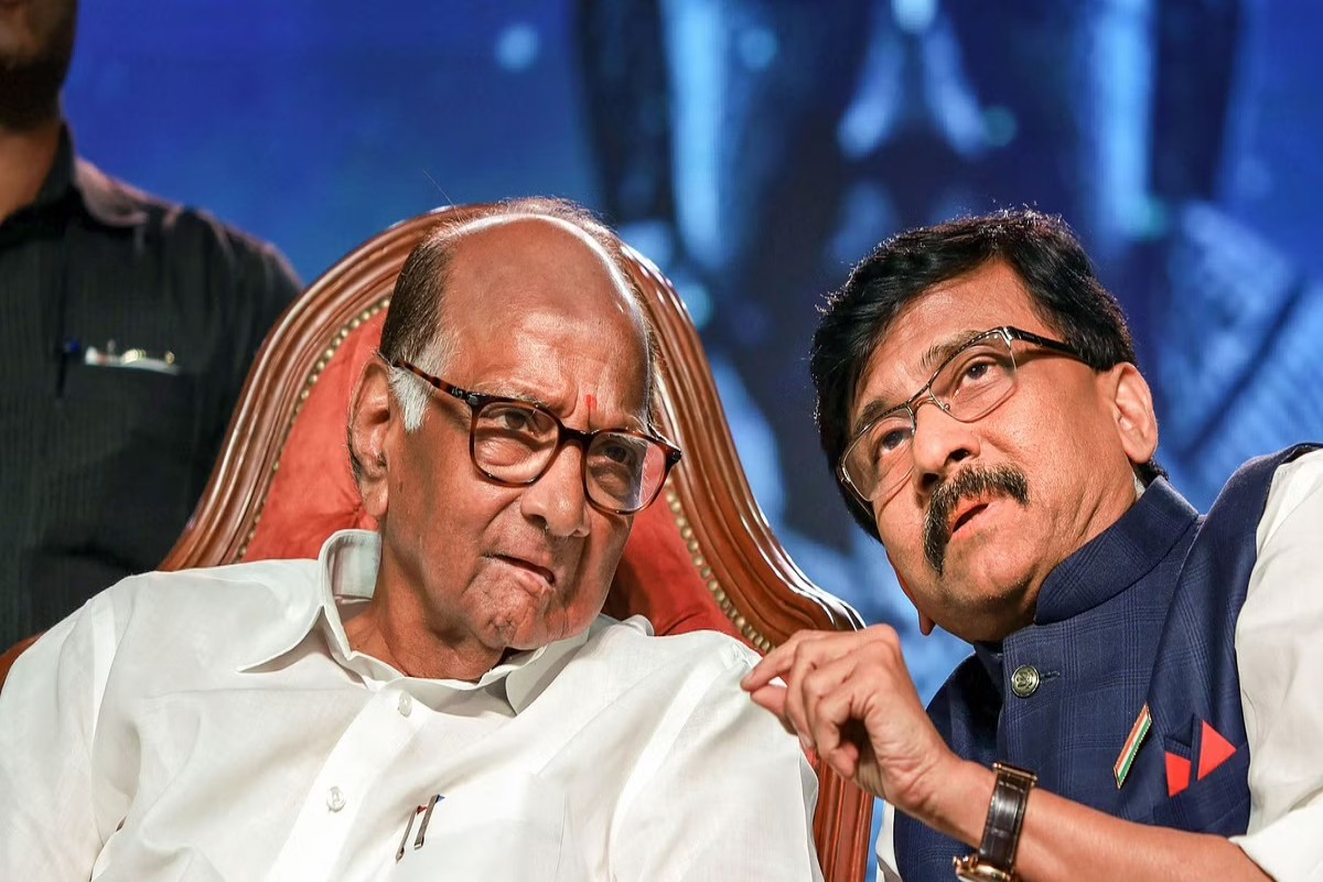 ..'त्या दिवशी संजय राऊत शरद पवारांच्या मांडीवर बसलेले दिसतील'; शिदे गटाचा पुन्हा हल्लाबोल