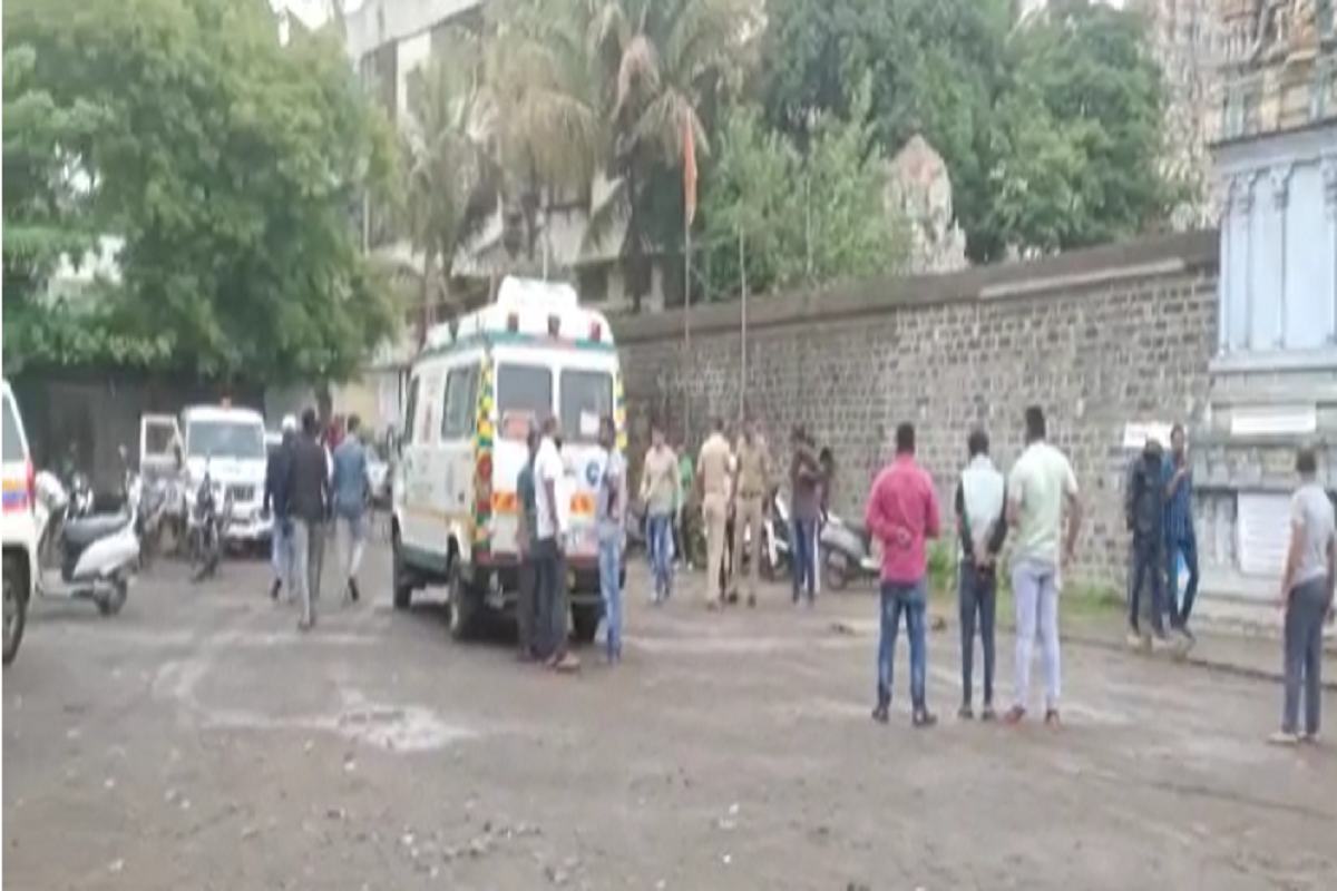 साताऱ्यात भरदिवसा डोक्यात गोळी झाडून खून, बॉम्बे रेस्टॉरंट चौकात धक्कादायक घटना