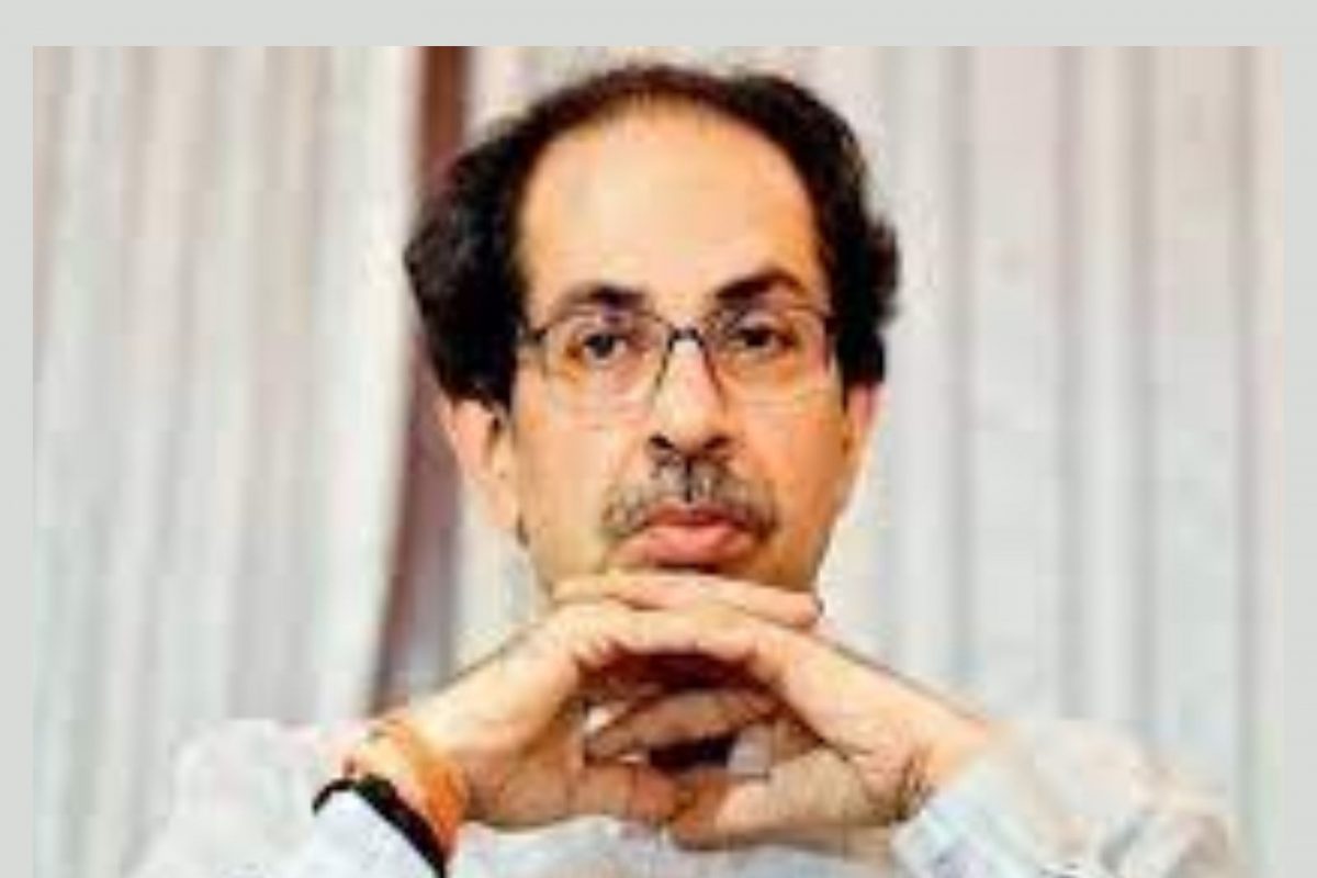 बहुमत चाचणीआधी शिवसेनेला मोठा धक्का, सेनेचा आणखी एक आमदार शिंदे गटात सामील