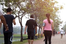 दररोज चालणं आरोग्यासाठी चांगलं; पण नेमकं किती पावलं चालायला हवं?