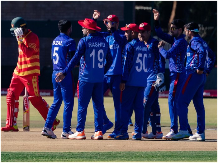 महिला टी-20 आंतरराष्ट्रीय स्पर्धेत सलग 17 सामने जिंकण्याचा विक्रम थायलंडच्या नावावर आहे. हा विक्रम पुरुष संघाच्या बाबतीत 12 सामन्यांचा आहे. अफगाणिस्तान, रोमानिया आणि टीम इंडियाने अशी कामगिरी केली आहे. (अफगाणिस्तान क्रिकेट बोर्ड ट्विटर)