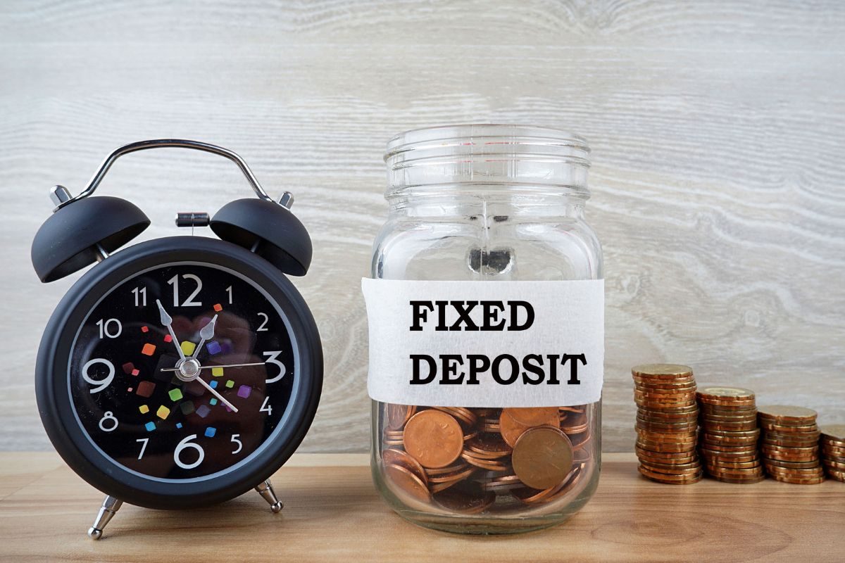 रेपो दरवाढीचा अनेकांना फायदा; 'या' दोन बँकांनी आपल्या FD व्याजदरात केली वाढ