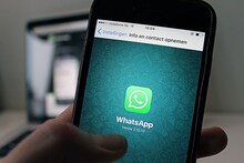 WhatsApp ग्रुप अ‍ॅडमिन असाल तर या 5 चुका करू नका, नाहीतर खावी लागेल जेलची हवा