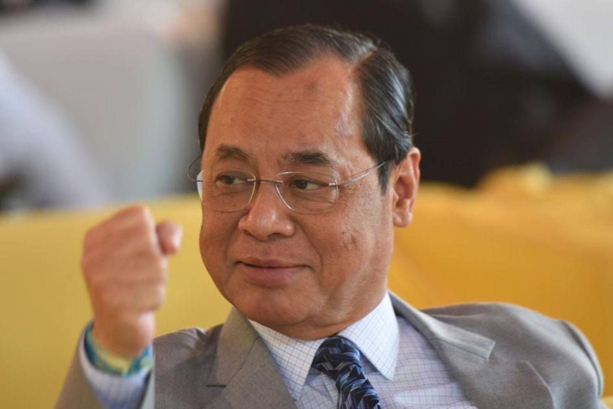 माजी सरन्यायाधीशांचं मोठं पाऊल