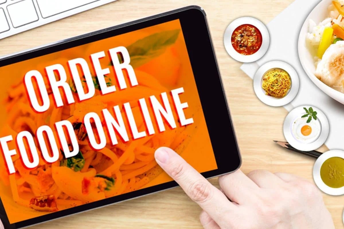 ऑनलाईन फूड ऑर्डर करणाऱ्यांचा डिस्काऊंटनंतरही खिसा कसा कापला जातो? सर्व्हेतून माहिती उघड