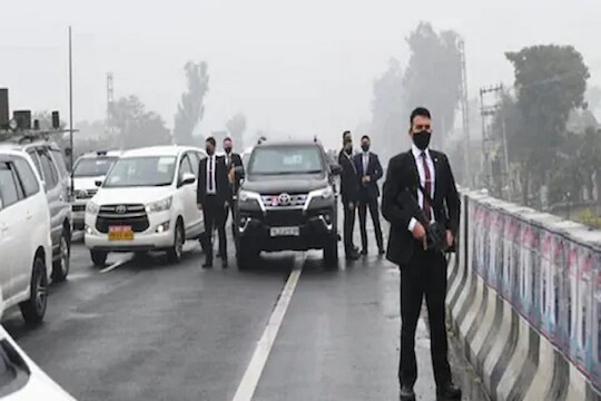 पंजाबमध्ये PM मोदींच्या सुरक्षेतील त्रुटीचं प्रकरण, चूक करणाऱ्या वरिष्ठ अधिकाऱ्याचं नाव उघड
