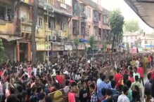 तरुणाईचा सळसळता उत्साह; मुंबईच्या चिंतामणी गणपती आगमन सोहळ्याचे Best चार Video! तरुणाईचा सळसळता उत्साह; मुंबईच्या चिंतामणी गणपती आगमन सोहळ्याचे Best चार Video!