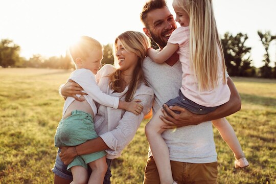 Best Parenting Apps: मुलांच्या संगोपनाची चिंता सतावतीये? ही 5 पॅरेंटिंग अ‍ॅप ठरतील उपयुक्त