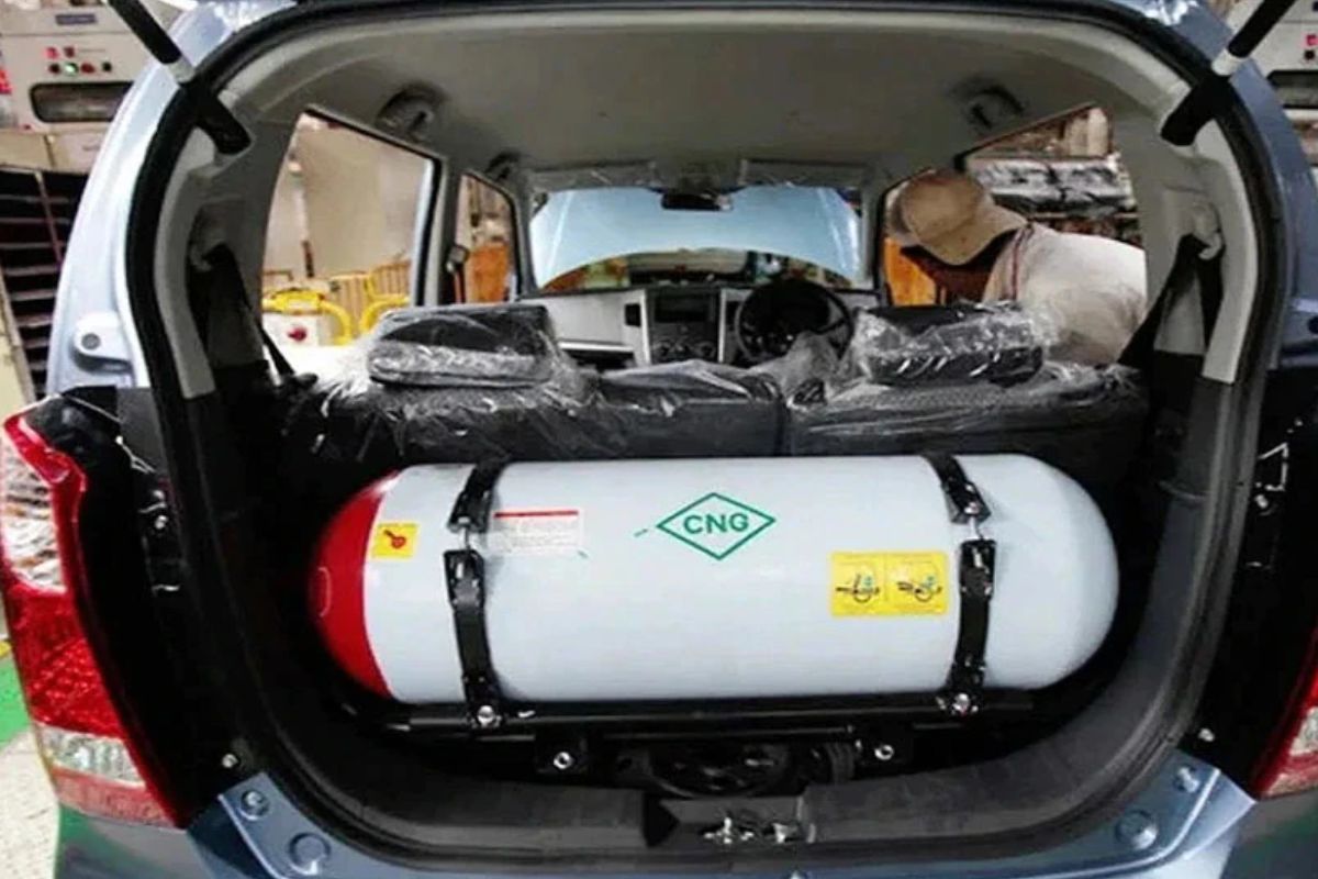 आता बीएस 6 वाहनांमध्येही बसवता येईल CNG अन् LPG किट, सरकारनं दिली मान्यता