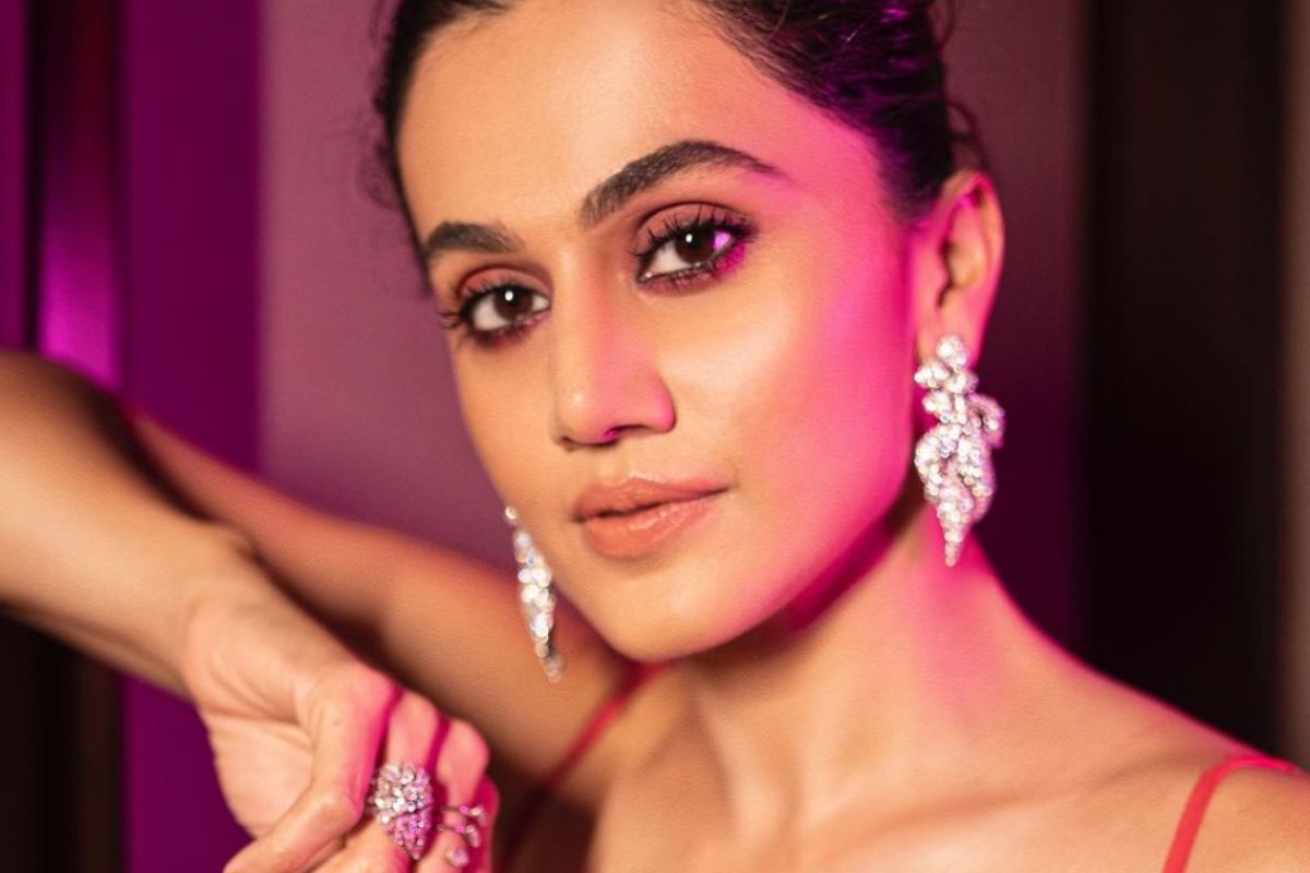 Taapsee Pannu: कॉफी विथ करण कार्यक्रमात न दिसण्याबद्दल बोलली तापसी; 'माझं सेक्स लाईफ...'