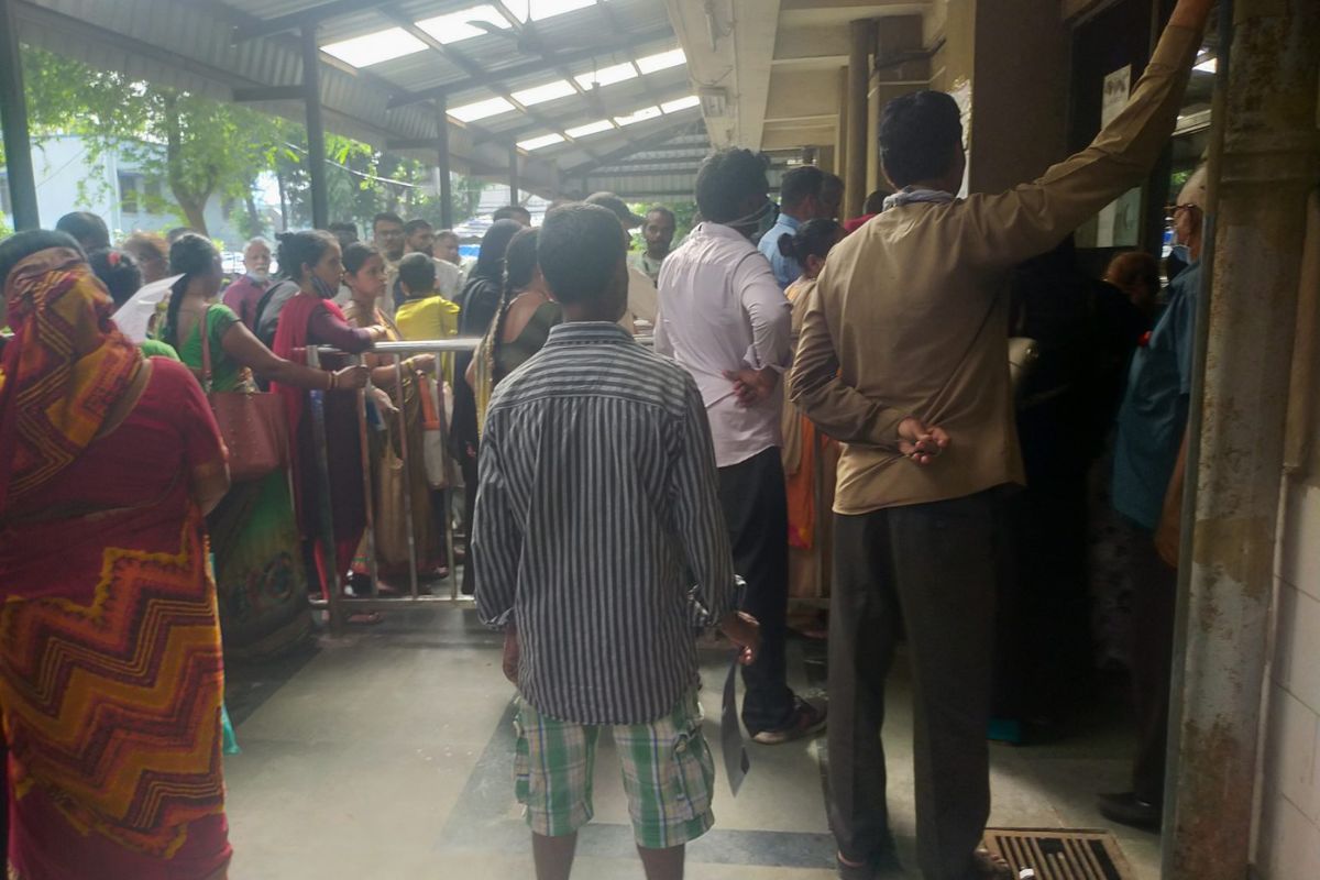 Mumbai : नायर हॉस्पिटलचं धक्कादायक वास्तव; तब्बल 8 महिने करावं लागतं उपचारासाठी वेटींग