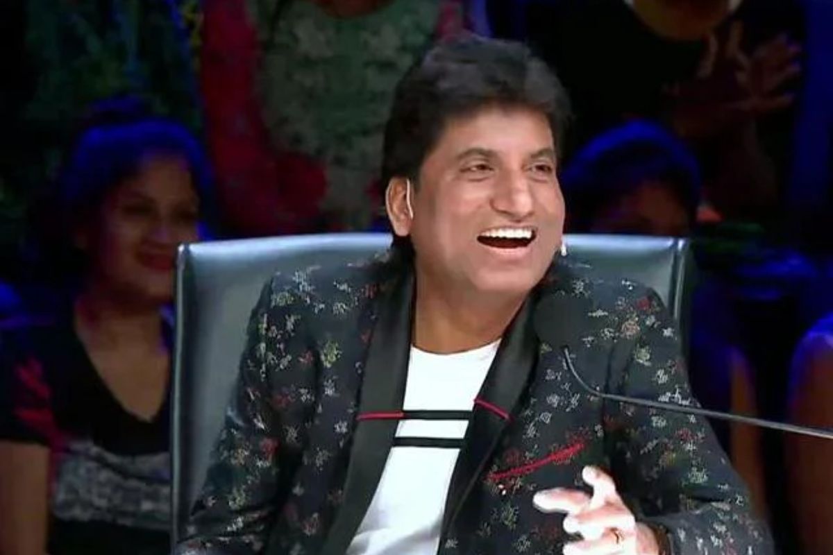 Raju Srivastav Health Update : राजूच्या मेंदूची एक नस ब्लॉक; जीव वाचवण्यासाठी घेतली जातेय 'या' थेरपीची मदत
