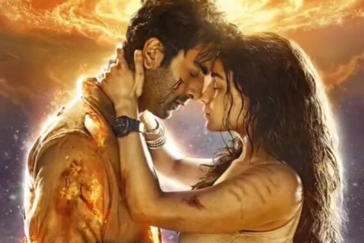 Brahmastra ची स्टोरी लीक; 'ही' असणार खरी खलनायक, रणबीर कपूरची होणार मोठी फसवणूक