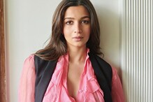 Alia Bhatt : परी म्हणू की सुंदरा! आलियाच्या चेहऱ्यावर दिसतेय प्रेग्नन्सीची चमक Alia Bhatt : परी म्हणू की सुंदरा! आलियाच्या चेहऱ्यावर दिसतेय प्रेग्नन्सीची चमक
