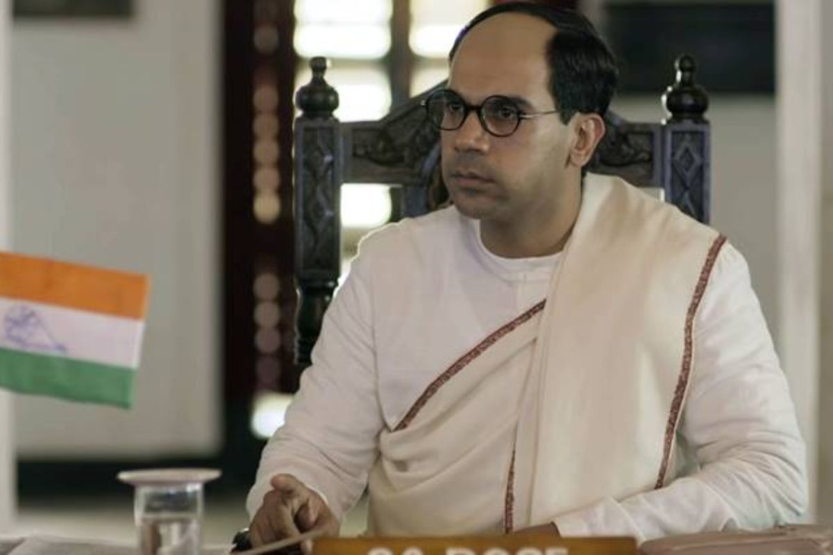 राजकुमार राव या अभिनेत्याने साकारलेल्या प्रत्येक भूमिकेचे कौतुक होते. त्याने ‘बोस- डेड ऑर अलाइव्ह’ या वेब सिरीजमध्ये साकारलेली सुभाषचंद्र बोस यांची भूमिका अजरामर ठरली आहे. 
