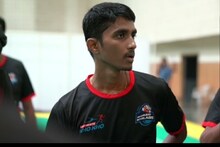गरिबीला 'खो' देऊन बनला मुंबईचा कॅप्टन, पानटपरी चालकाच्या मुलाचं नशीबच बदललं!