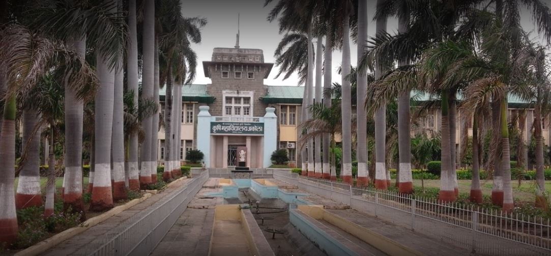 Akola Agriculture University : वेषांतर करून मुलींच्या वसतिगृहात शिरला मुलगा; पुढे असं काही घडलं...