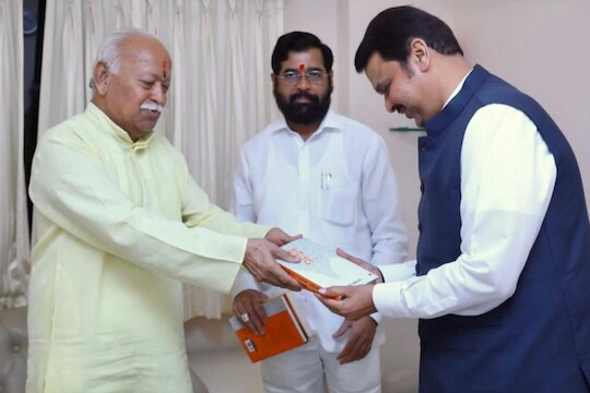 संजय राऊतांच्या अटकेनंतर मुख्यमंत्री-उपमुख्यमंत्री जोडीने सरसंघचालकांच्या भेटीला; पाऊण तास चालली बैठक