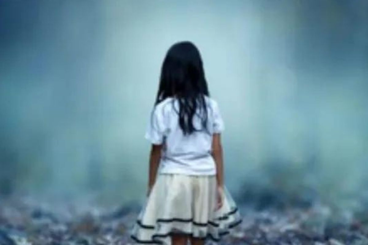 सावधान! घरातील पेस्ट कंट्रोलने घेतला 6 वर्षीय मुलीचा जीव; आई-वडीलही रुग्णालयात दाखल