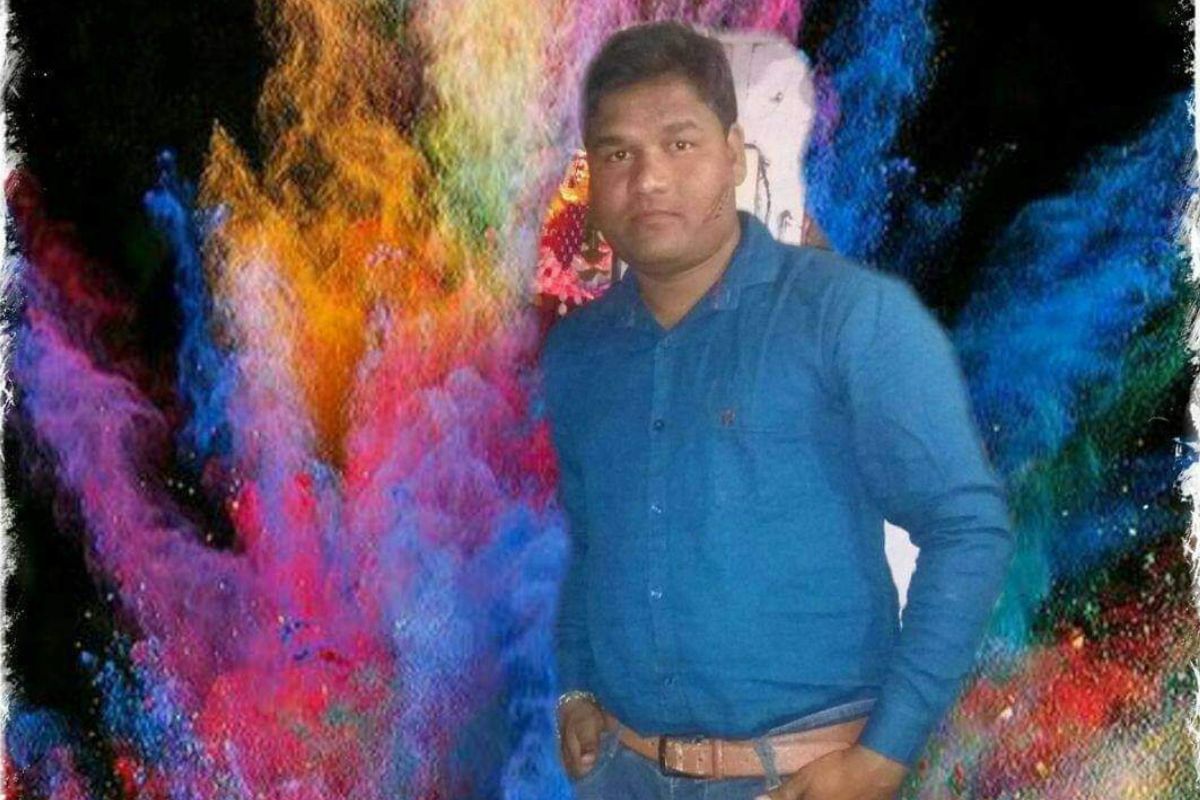 क्रिकेटच्या मैदानात झाला आयुष्याचा खेळ; गुप्तांगाला बॉल लागल्याने पंढरपुरातील तरुणाचा मृत्यू