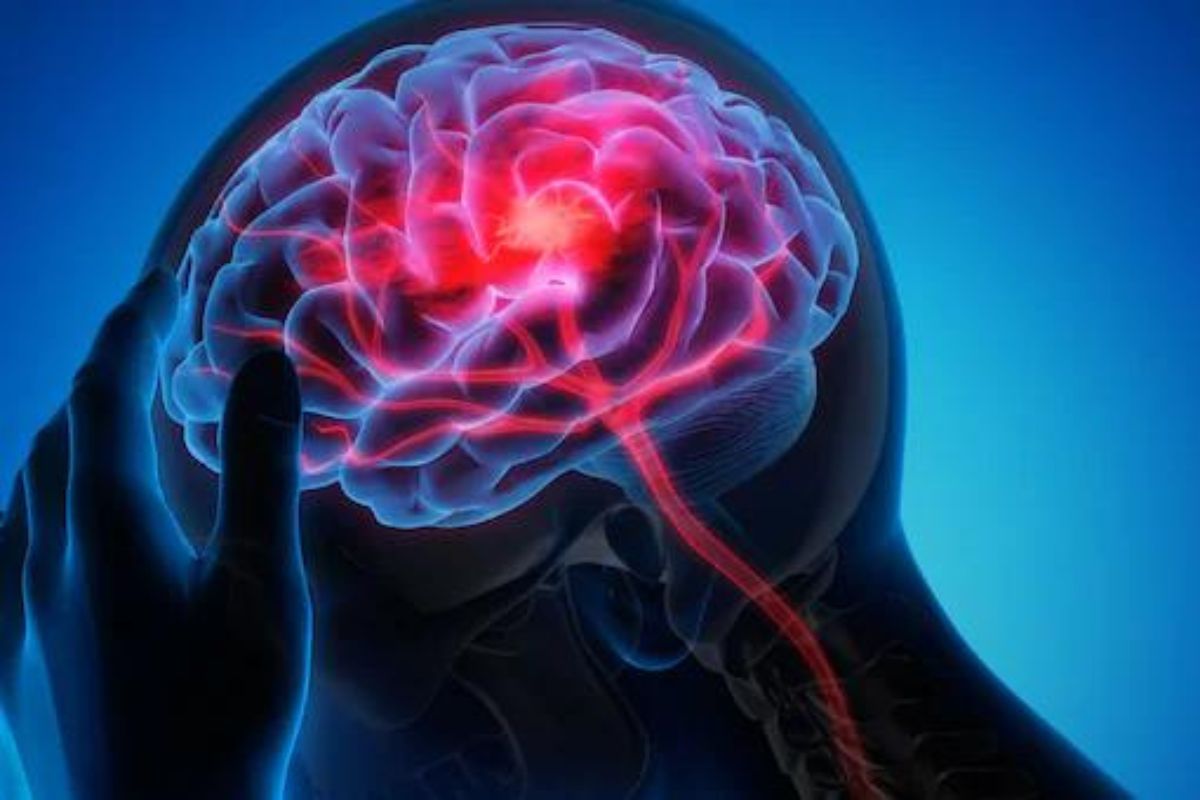 कोरोना होऊन गेलेल्यांना मानसिक आजारासह या गंभीर समस्यांचा धोका; चिंता वाढवणारी माहिती समोर